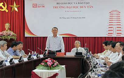 Bí thư Thành ủy Đà Nẵng đến thăm và làm việc với Đại học Duy Tân