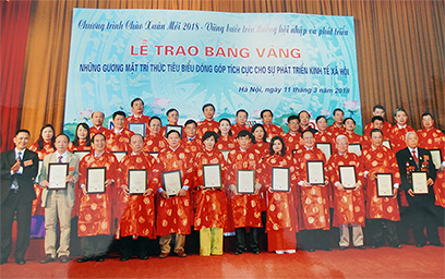 PGS. TS. TTND. Nguyễn Ngọc Minh được trao danh hiệu Nhà Trí thức Tiêu biểu Việt Nam 2017