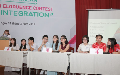 Học sinh Quảng Nam, Đà Nẵng Hào hứng với Hội thi tiếng Anh “Hội nhập ASEAN”