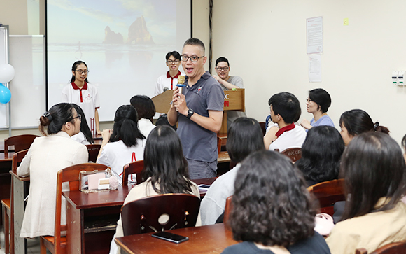 Sôi động Ngày hội Chào đón Tân Sinh viên K26 Chương trình ADP của Đại học Duy Tân