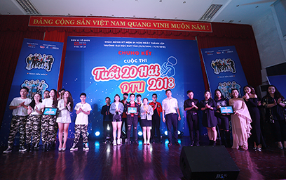 Sinh viên Duy Tân giành giải Nhì Loa Thành 2018 3-12-2018-15-2-21-66