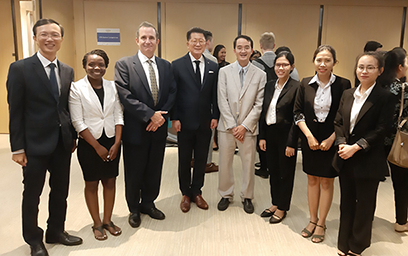Sinh viên Duy Tân giành giải Khuyến khích STR Asia Pacific Market Study tại Hong Kong