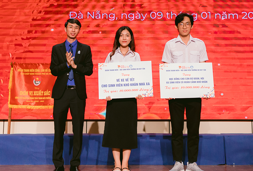 Đại học Duy Tân tổ chức Lễ Kỷ niệm 74 năm Ngày Truyền thống Học sinh - Sinh viên và Hội Sinh viên Việt Nam