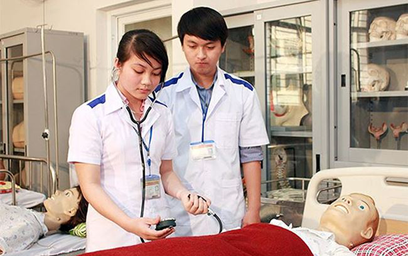 Học ngành Bác sĩ Răng-Hàm-Mặt tại ĐH Duy Tân