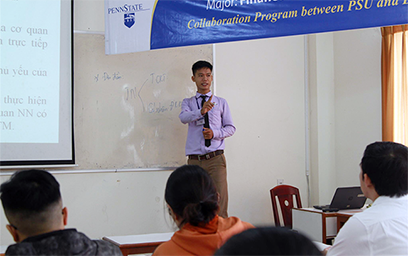 Luật sư Nguyễn Văn Phụng giảng dạy tại ĐH Duy Tân