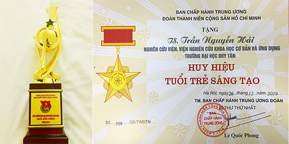 Cúp Vàng và Huy hiệu Tuổi trẻ Sáng tạo trao cho TS Trần Nguyễn Hải
