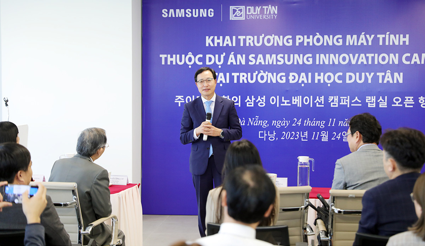 Samsung trao tặng ĐH Duy Tân phòng Lab máy tính cấu hình cao gần 1,3 tỉ đồng