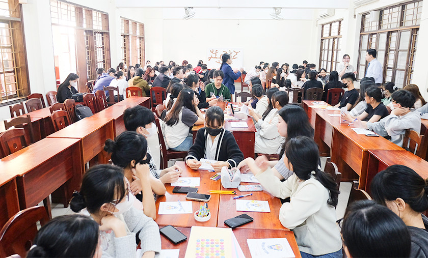 Đại học Duy Tân ra mắt Trung tâm Tham vấn Tâm lý Chăm sóc Sức khỏe Tinh Thần cho Sinh viên Tamly2-25120248773