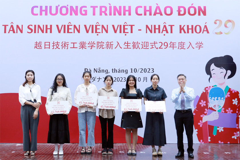 Chương trình Chào đón Tân Sinh viên Viện Việt-Nhật Khóa 29 của Đại học Duy Tân