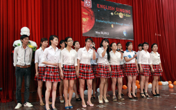 Exciting Moments in the English Singing Competition