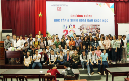“Chuyến xe Tuổi trẻ” đến Đại học Duy Tân