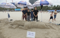 Xây tượng Cát trên Bãi biển - Sức hút của “Đà Nẵng - Điểm hẹn Mùa hè 2017”