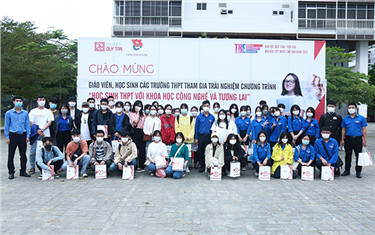 Senior high school students citywide tour DTU