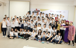 Khai mạc Learning Express 2016 tại Đại học Duy Tân