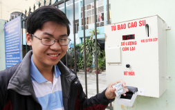 Chiếc máy “nhạy cảm” ở Đà Nẵng đắt khách