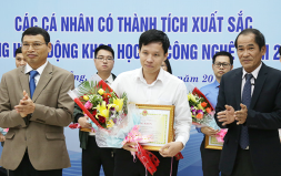 Đà Nẵng Trao thưởng cho các Nhà Khoa học của Đại học Duy Tân