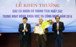 Đà Nẵng vinh danh các nhà Khoa học ĐH Duy Tân