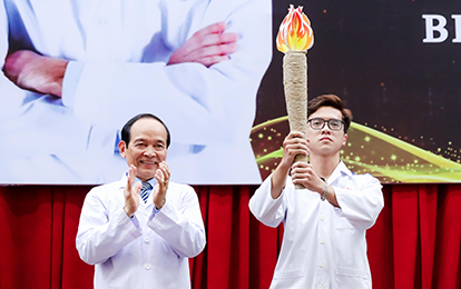 A White Coat Ceremony for K26 Odonto-Stomatology Students