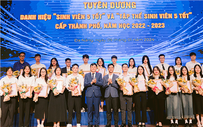 Đại học Duy Tân tổ chức Lễ Kỷ niệm 74 năm Ngày Truyền thống Học sinh - Sinh viên và Hội Sinh viên Việt Nam
