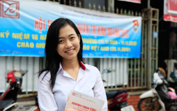 Nữ sinh Duy Tân nhận giải sinh viên Công nghệ Thông tin tiêu biểu của Việt Nam