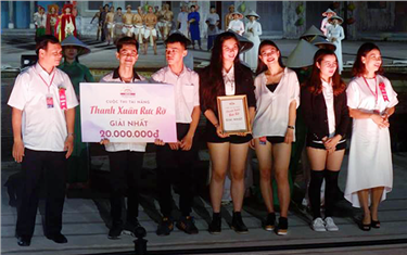 Nhóm nhảy Rio Crew giành giải Nhất tại Cuộc thi “Thanh xuân rực rỡ”