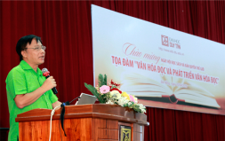 Tọa đàm 'Văn hóa Đọc và Phát triển Văn hóa Đọc' tại Đại học Duy Tân