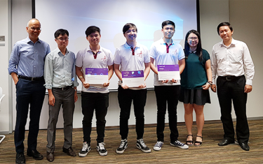 Sinh viên Duy Tân Tiếp tục Vô địch Cuộc thi Microsoft Imagine Cup 2018