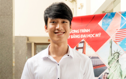 A DTU Valedictorian in Finance and Banking Scores 24.6 in the National High School Exam