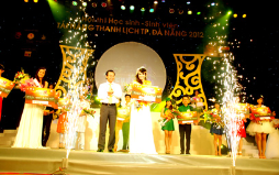 DTU Students Compete in the 2012 Danang Student Fashion Contest