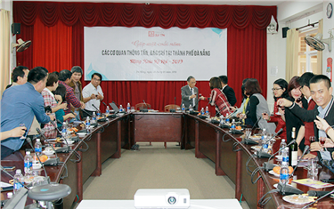 Đại học Duy Tân gặp mặt các Cơ quan Thông tấn, Báo chí và mừng Xuân Kỷ Hợi 2019
