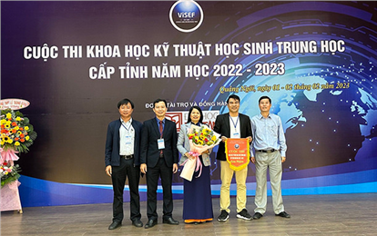 Đại học Duy Tân đồng hành cùng Cuộc thi Khoa học Kỹ thuật Học sinh Trung học tỉnh Quảng Ngãi
