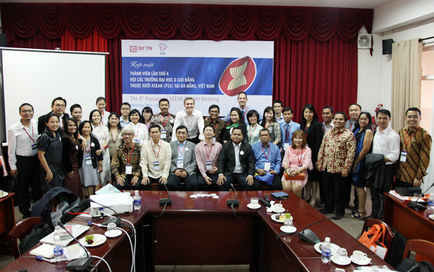 Khai mạc Cuộc họp thành viên lần thứ 4 các trường ĐH-CĐ thuộc khối ASEAN