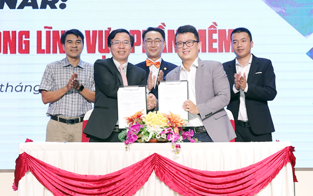 An Agreement with the Luvina Software Company