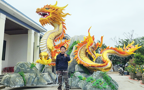 After the "Miss Cat" for the Year of the Cat 2023, the "Dragon" mascot to Welcome the Giap Thin 2024 by DTU alumnus continues to Win the Hearts of Visitors