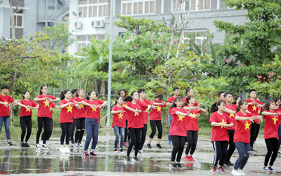 Chương trình Đồng hành “Trường tôi là số 1” đến Đại học Duy Tân