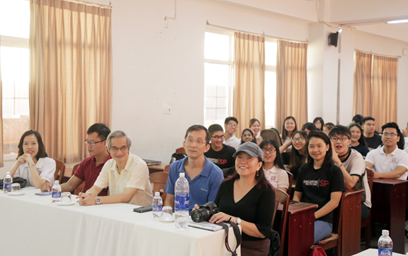 Khai mạc Chương trình Learning Express 2017 tại Đại học Duy Tân