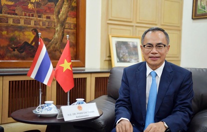 Nguyên Đại sứ VN làm Trưởng Khoa Quan hệ quốc tế & Quan hệ công chúng, ĐH Duy Tân