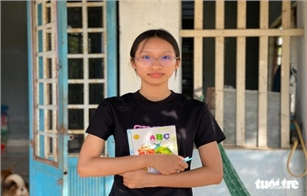 Đại học Duy Tân miễn phí 4 năm học, nhiều bạn đọc tiếp sức sinh viên Hà Bảo Châu mồ côi cha mẹ
