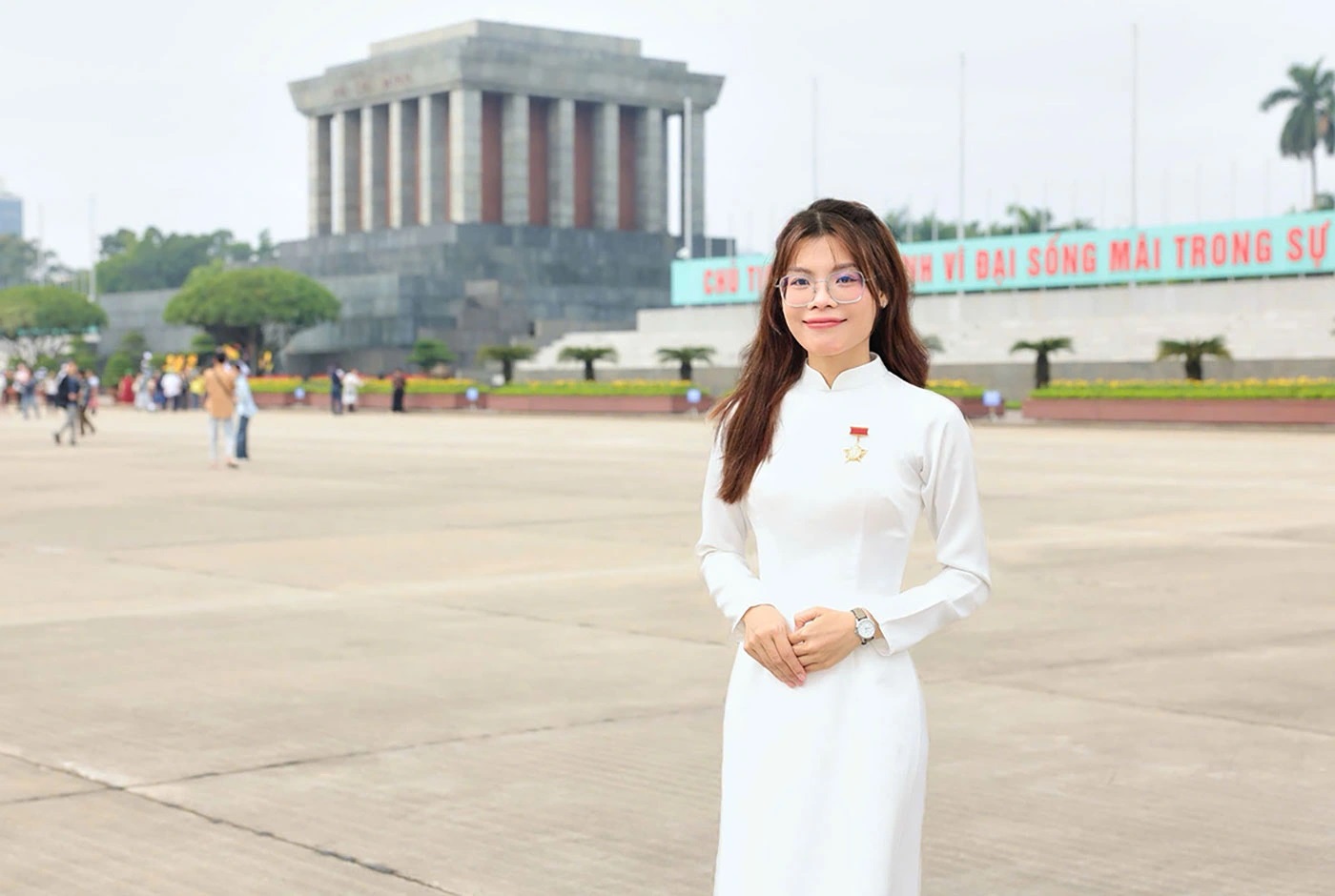 Nguyễn Ngọc Hân nhận Giải Nữ sinh Khoa học Công nghệ Việt Nam 2025