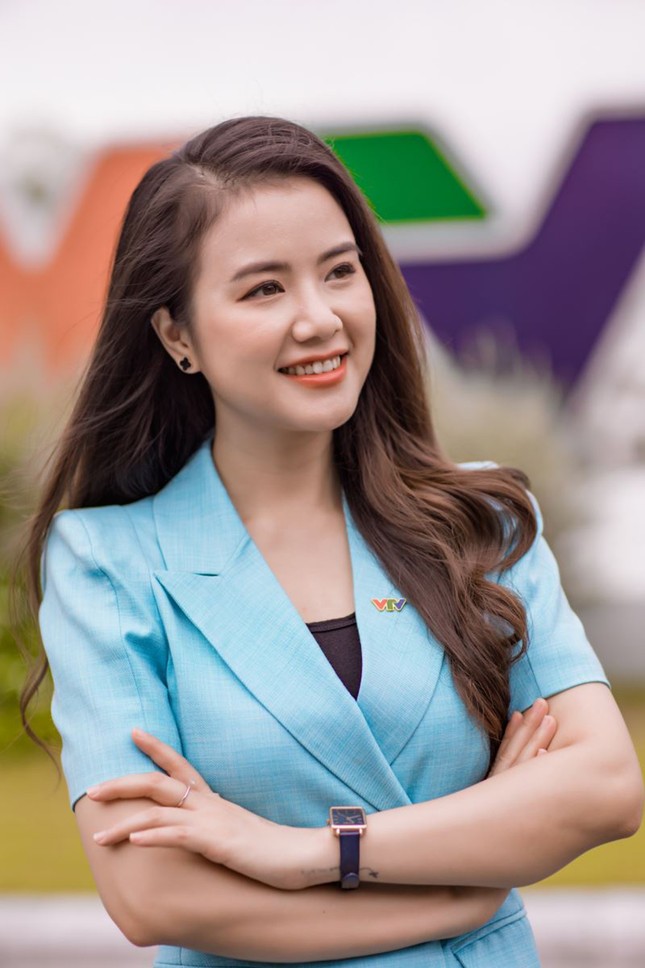 Trần Thị Kiều Anh - MC, Phóng viên, Biên tập viên, Tổ chức sản xuất chương trình Đài Truyền hình Việt Nam tốt nghiệp từ ĐH Duy Tân
