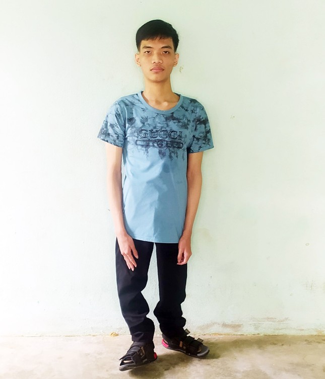 Ý chí và nghị lực đã giúp Hồ Văn Nguyên trở thành sinh viên đại học để theo đuổi ước mơ đến cùng