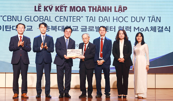 ĐH Quốc gia Chungbuk (Hàn Quốc) thành lập trung tâm toàn cầu CBNU tại ĐH Duy Tân