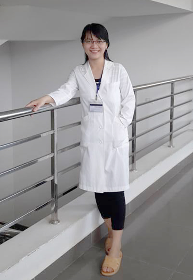 Dược sĩ Võ Thị Thu Thương - Làm việc tại Khoa Dược, Bệnh viên Phục hồi Chức năng Tp. Đà Nẵng