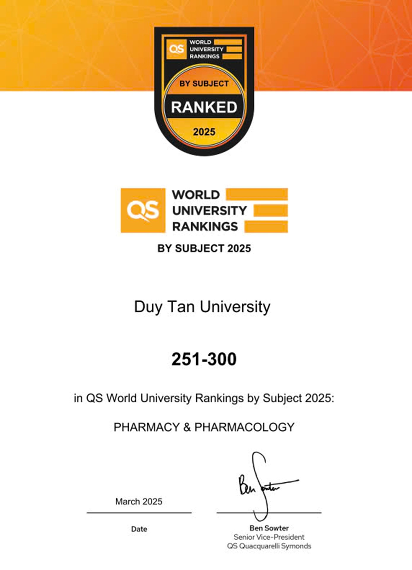 Lĩnh vực Dược & Dược lý của ĐH Duy Tân đứng hạng 251-300 thế giới