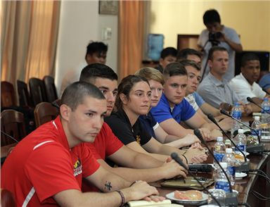 Đoàn Chương trình Phát triển Lãnh đạo và Tìm hiểu Văn hóa Quân đội Hoa Kỳ đến thăm Đại học Duy Tân