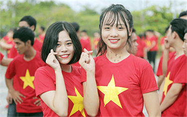 Chương trình Đồng hành “Trường tôi là số 1” đến Đại học Duy Tân